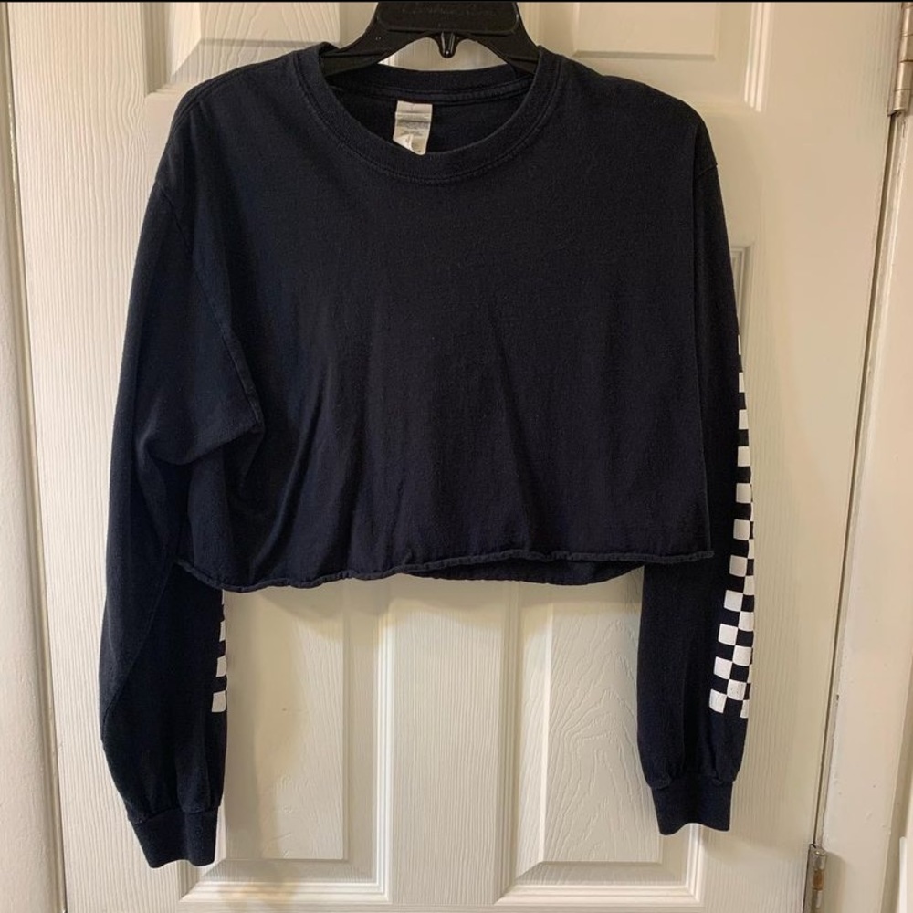 Checkered long sleeve crop top